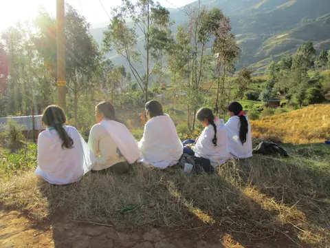 Esperando la LLegada / Chayamuyninta shuyaycan