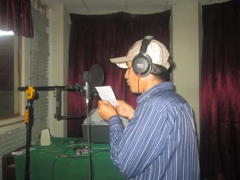 Grabando cuentos andinos /  grabaycan unay Cuentucunata